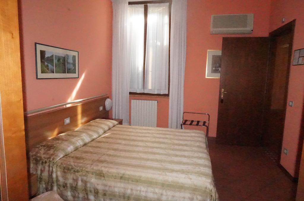 Hotel Cavour Verona Ngoại thất bức ảnh