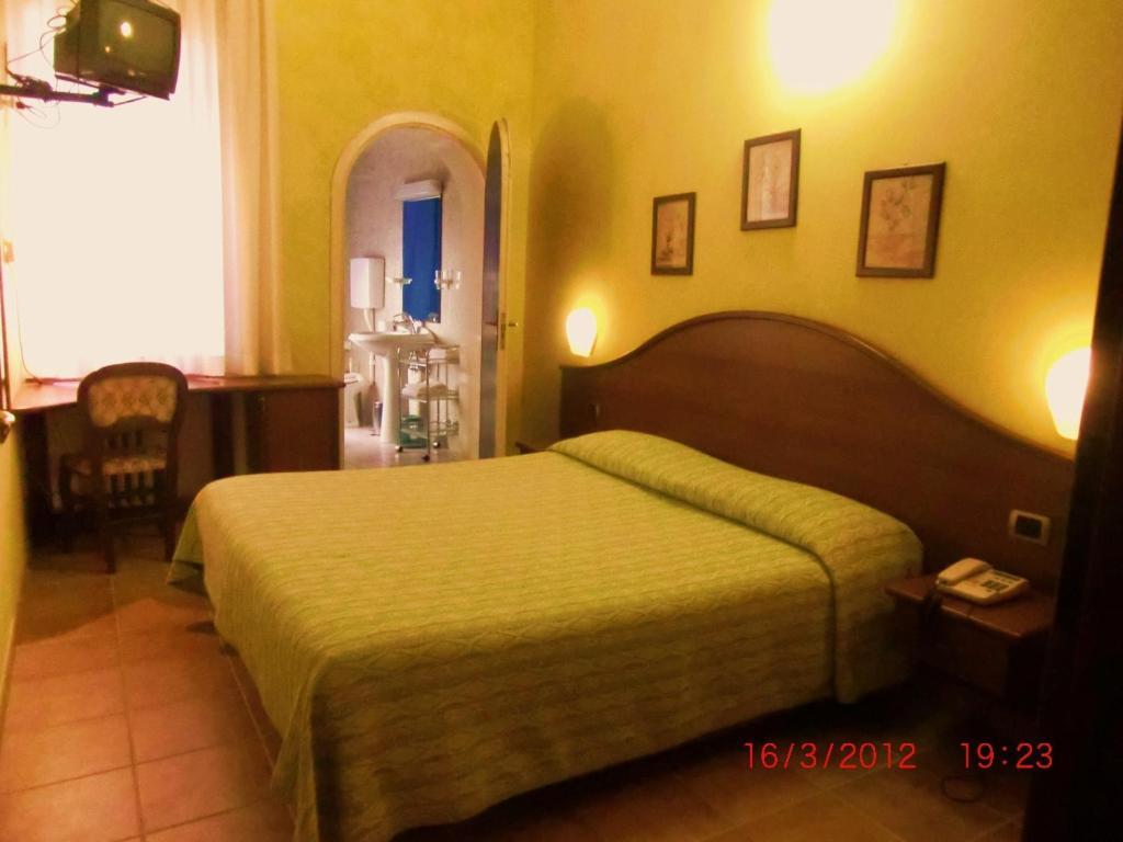 Hotel Cavour Verona Phòng bức ảnh