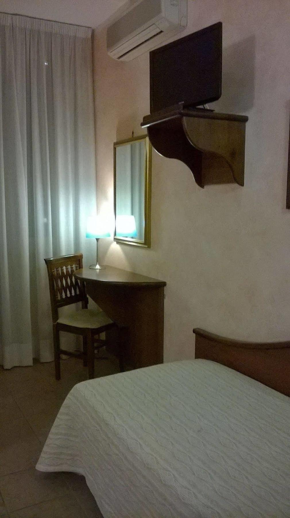 Hotel Cavour Verona Ngoại thất bức ảnh