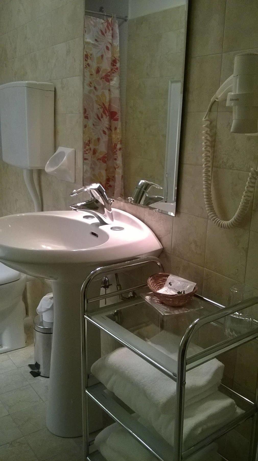 Hotel Cavour Verona Ngoại thất bức ảnh