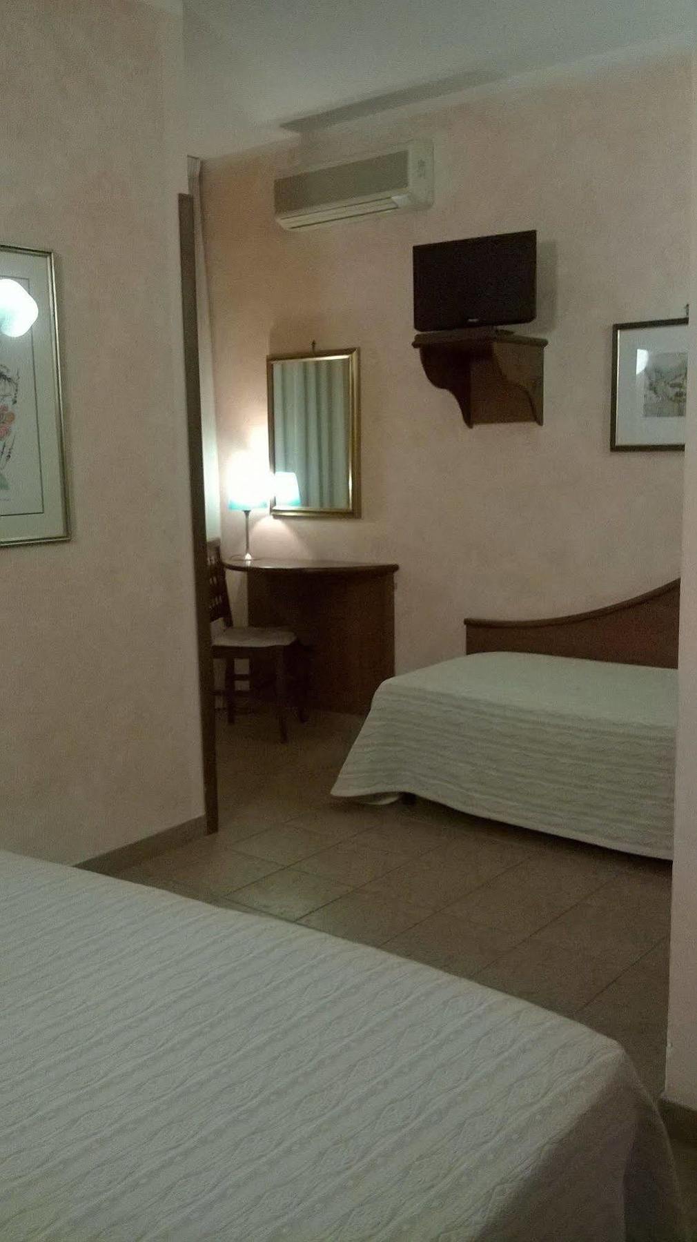 Hotel Cavour Verona Ngoại thất bức ảnh
