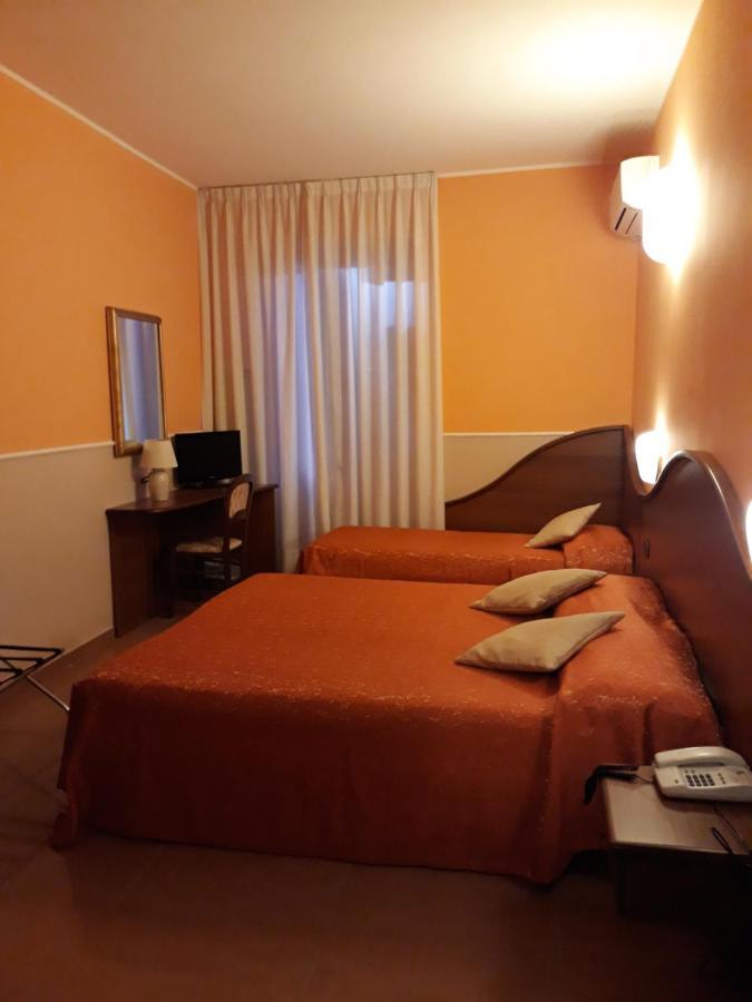 Hotel Cavour Verona Ngoại thất bức ảnh