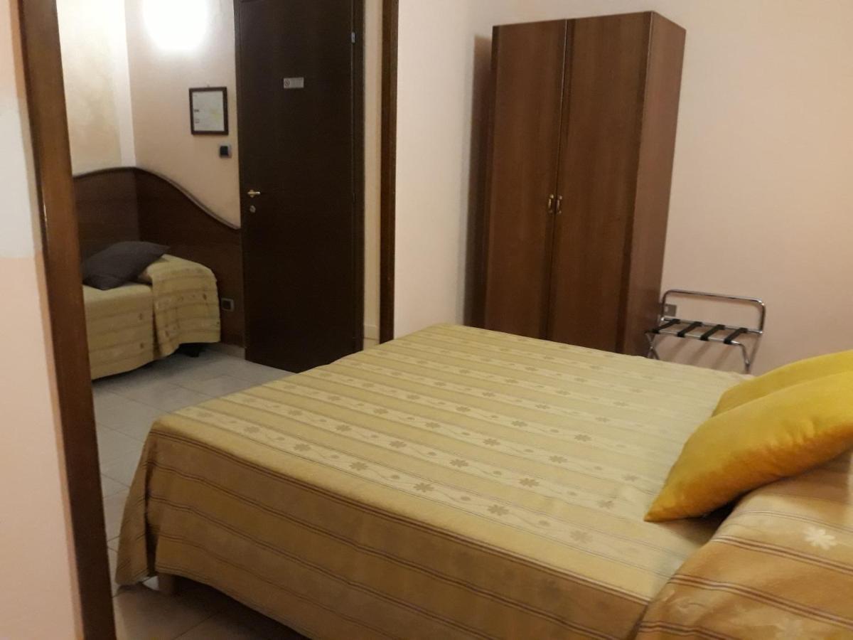 Hotel Cavour Verona Ngoại thất bức ảnh